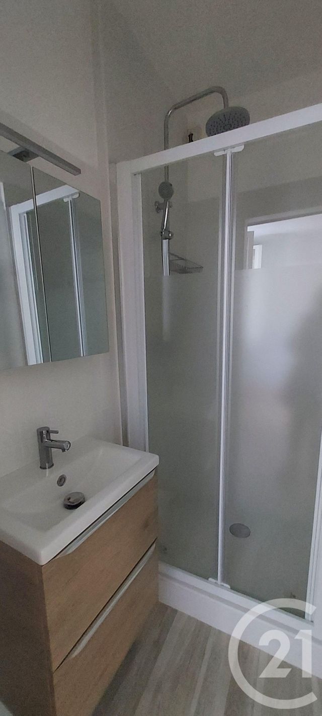 Appartement à louer - 5 pièces - 45.04 m2 - GERARDMER - 88 - LORRAINE - Century 21 Monts Et Vallées
