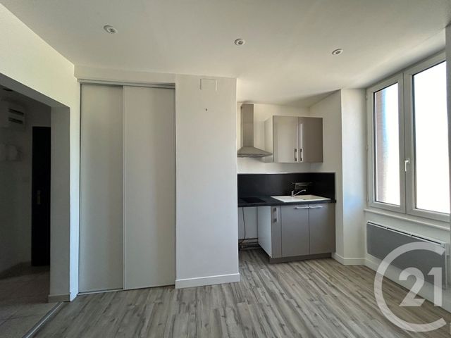 Appartement à louer - 5 pièces - 45.04 m2 - GERARDMER - 88 - LORRAINE - Century 21 Monts Et Vallées